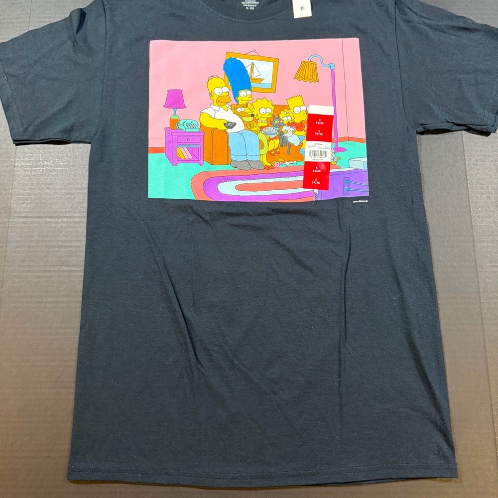 The Simpsons Family Tee w/ Colorful Couch Scene - NWT - Mens Sm